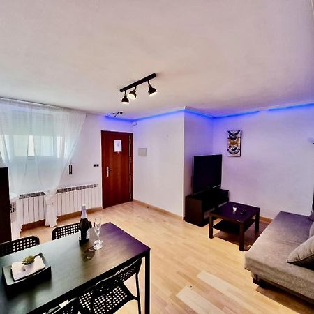 Apartamento Daniel Zaragoza Saragoça Exterior foto