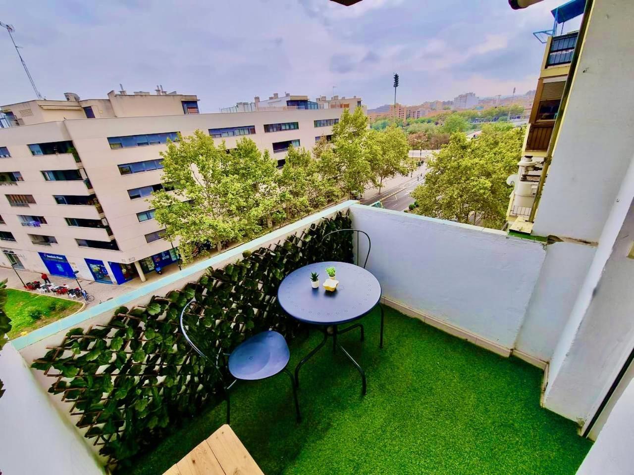 Apartamento Daniel Zaragoza Saragoça Exterior foto