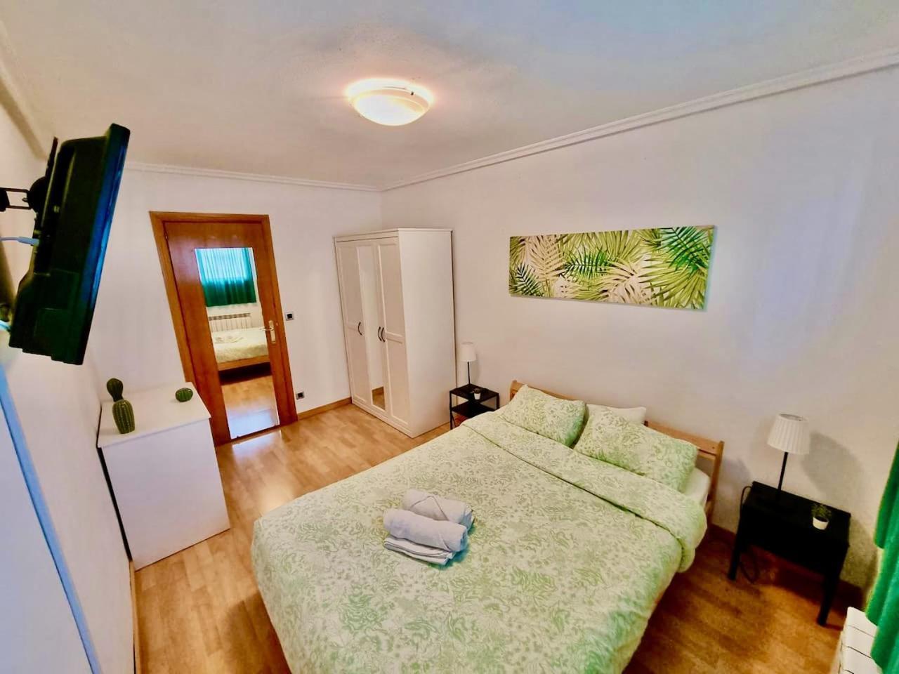 Apartamento Daniel Zaragoza Saragoça Exterior foto