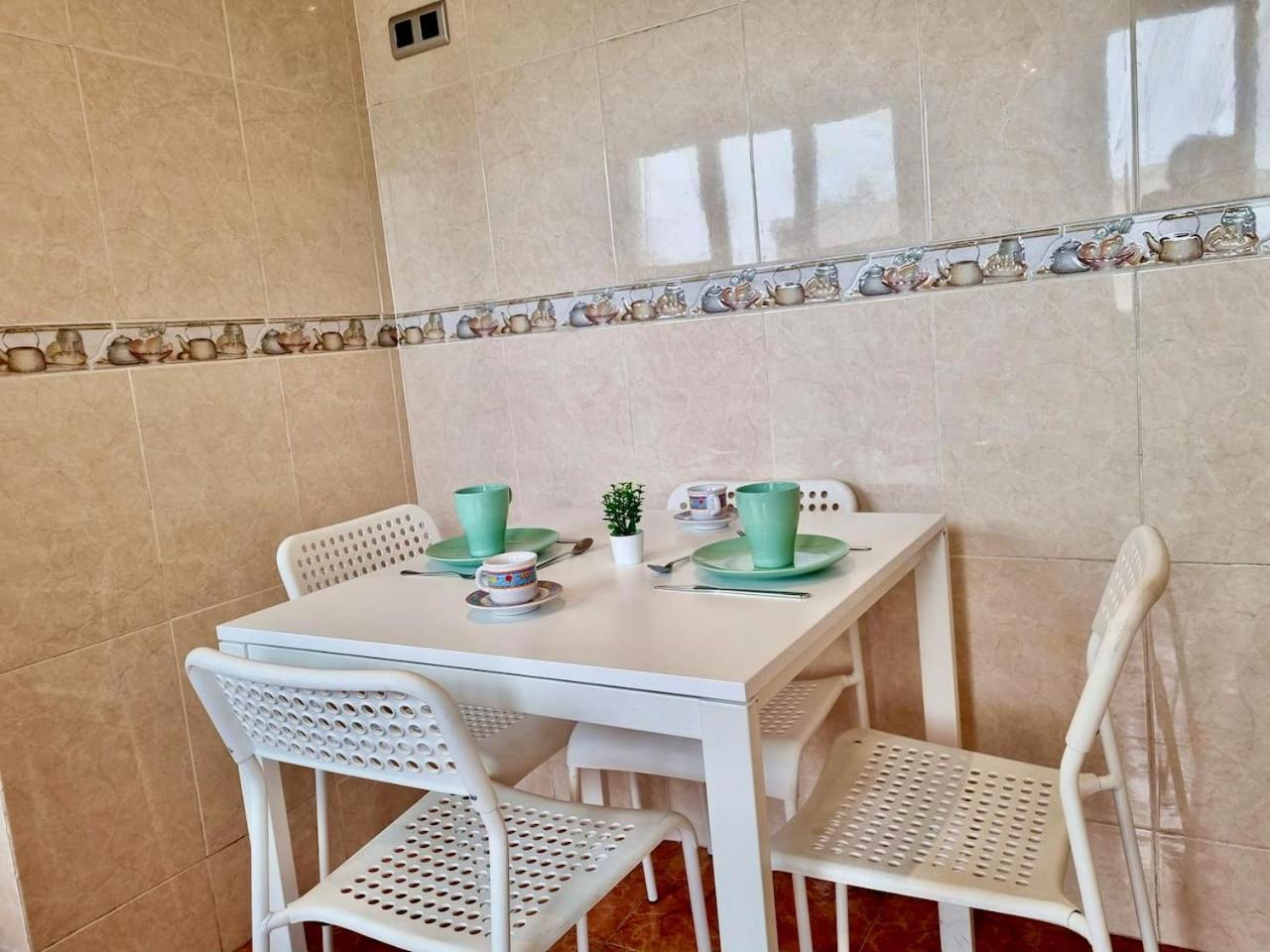 Apartamento Daniel Zaragoza Saragoça Exterior foto